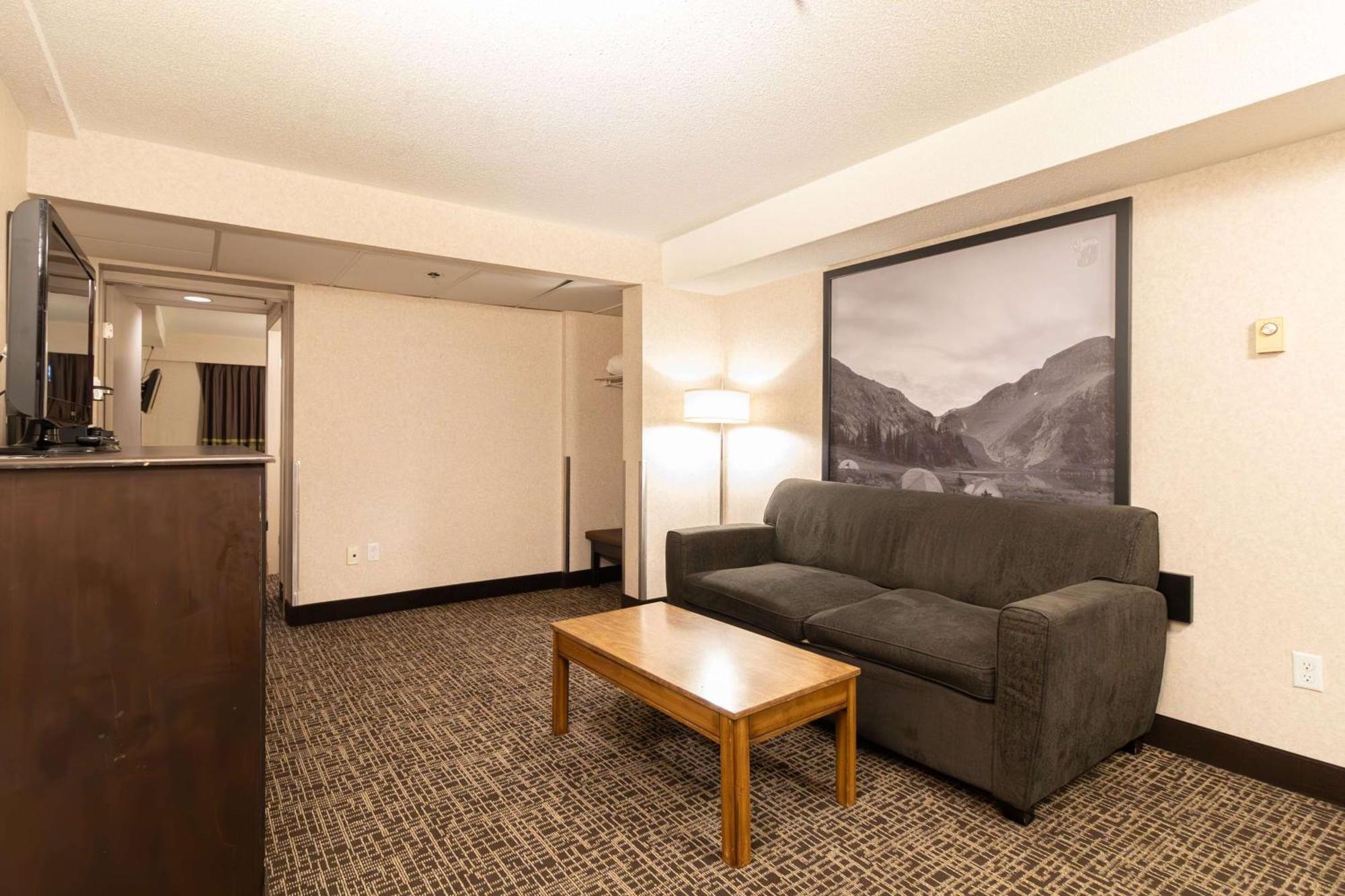 Super 8 By Wyndham Prince George Extérieur photo