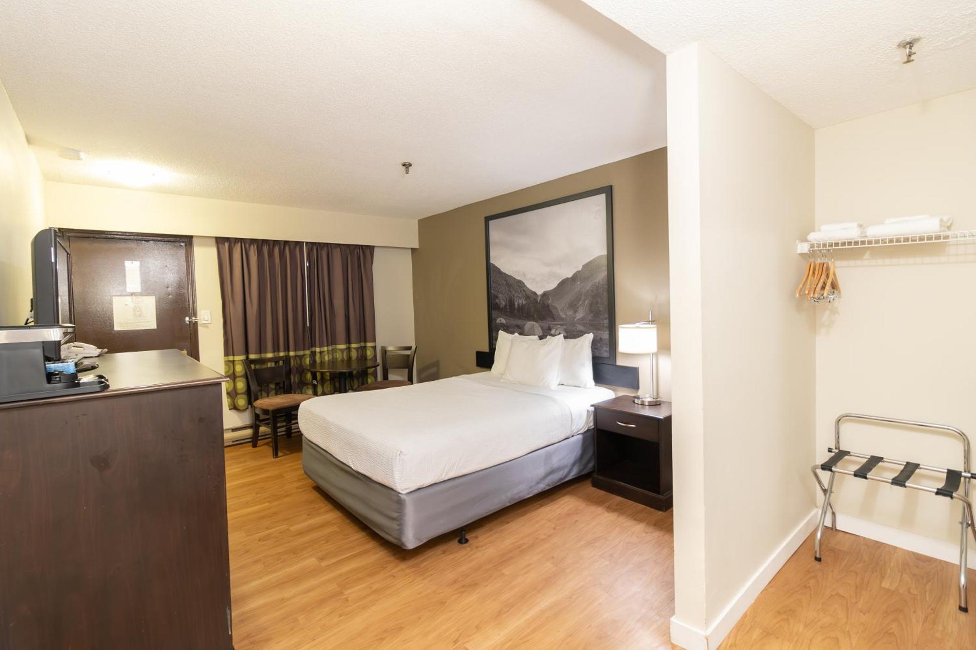 Super 8 By Wyndham Prince George Extérieur photo